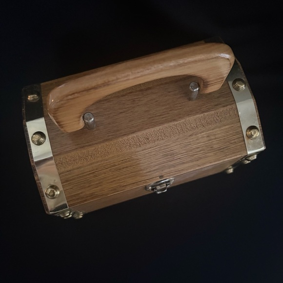 Vintage Wood Purse Handbag with Brass Accents - Japan - Tally-Ho Creation - Picture 11 of 16